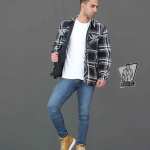 کاپشن چهارخونه