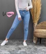شلوار جین آبی روشن
