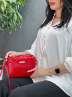 کیف قرمز