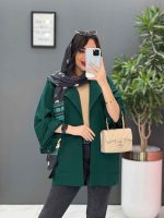 مانتو جلو باز