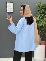 مانتو جلو باز