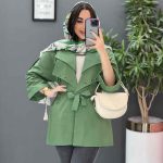 مانتو یقه پرچی سرشونه بنددار در ونوس مد