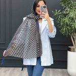 شال پلیسه طرح شطرنجی کد 2934