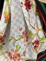 شال گوچی طرح گلدار کد 3226 - تصویر 2
