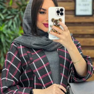 مانتو پاییزی سرخابی مشکی