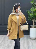 استایل پاییزی با بارونی خردلی