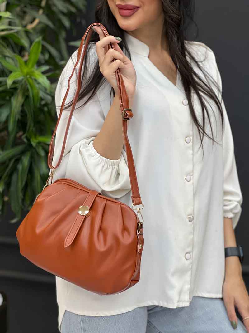 کیف لبه چین دار بند کمربندی کد 2972 کیف لبه چین دار بند کمربندی کد 2972