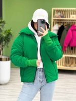 استایل با کاپشن کوتاه