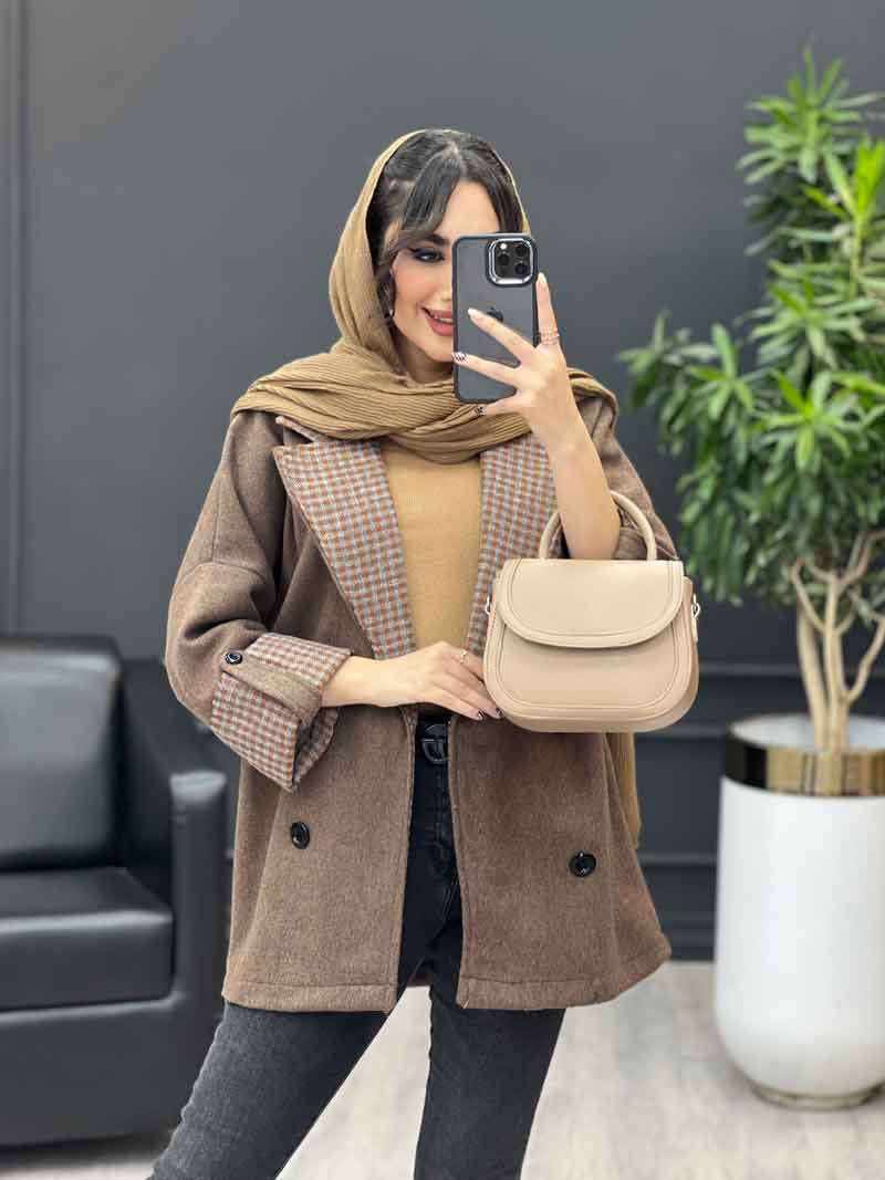 پالتو یقه چهارخونه کد 3990 پالتو یقه چهارخونه کد 3990