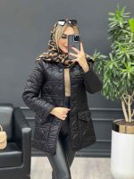 کاپشن مشکی