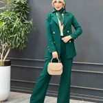 ست مانتو و شلوار دکمه طلایی کد 4261