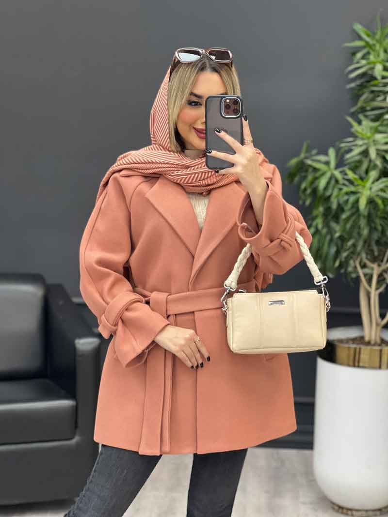پالتو یقه انگلیسی آستین پاگن کد 4254 پالتو یقه انگلیسی آستین پاگن کد 4254