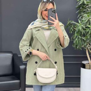 مانتو یقه انگلیسی آستین سه دکمه کد 4494