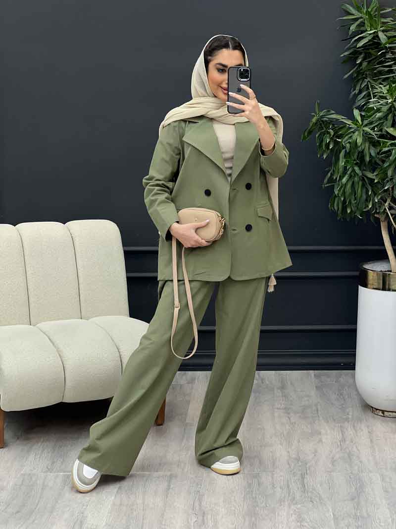 ست مانتو و شلوار لینن چهار دکمه کد 4598 ست مانتو و شلوار لینن چهار دکمه کد 4598