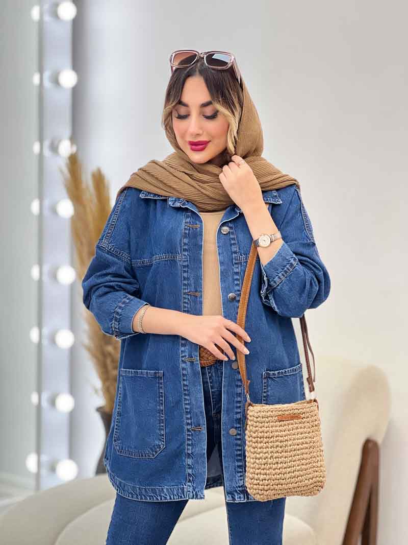 مانتو جین برش دار دو جیب کد 4974 مانتو جین برش دار دو جیب کد 4974
