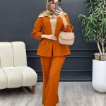 ست مانتو و شلوار دو دکمه پروا کد 4891