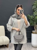 مانتو پشت دکمه سر شانه پاگن کد 5053 - تصویر 5