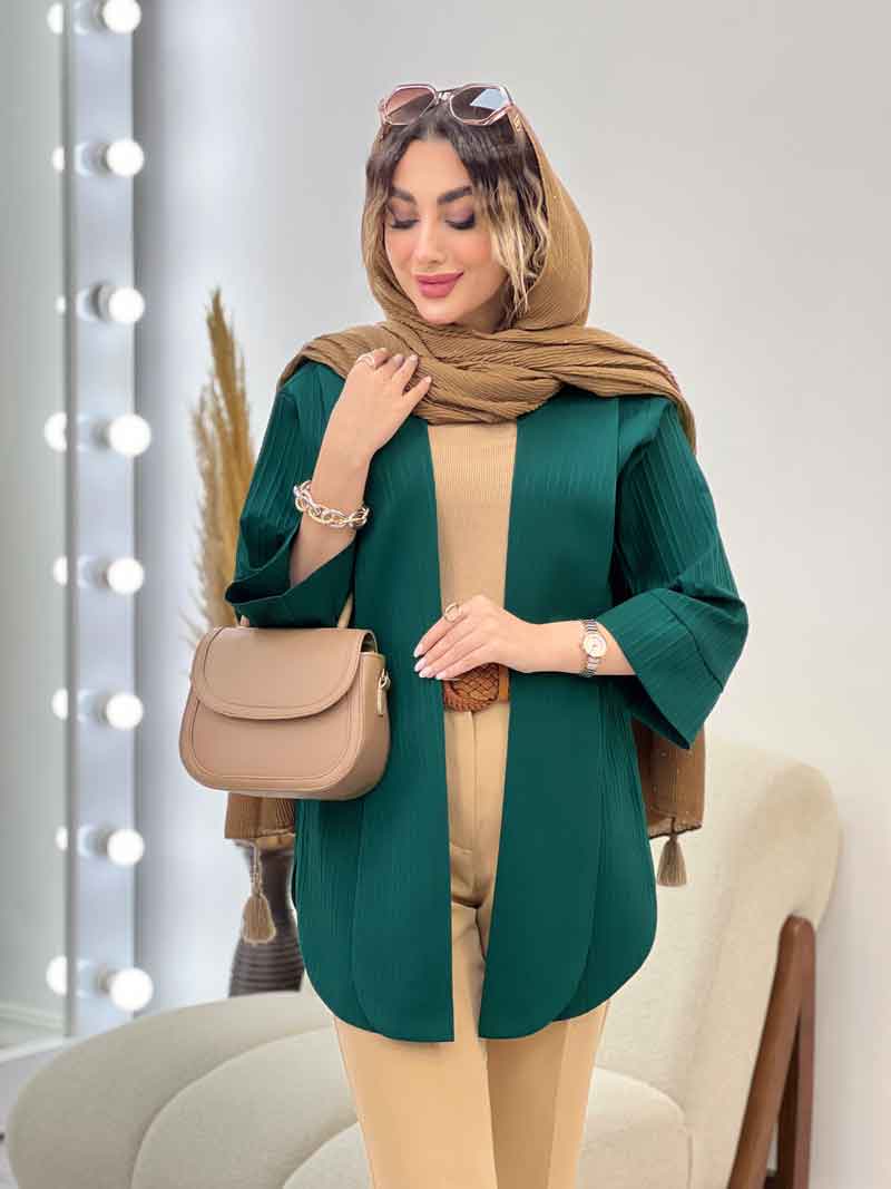 مانتو جلو باز پایین هلال کد 5219 مانتو جلو باز پایین هلال کد 5219