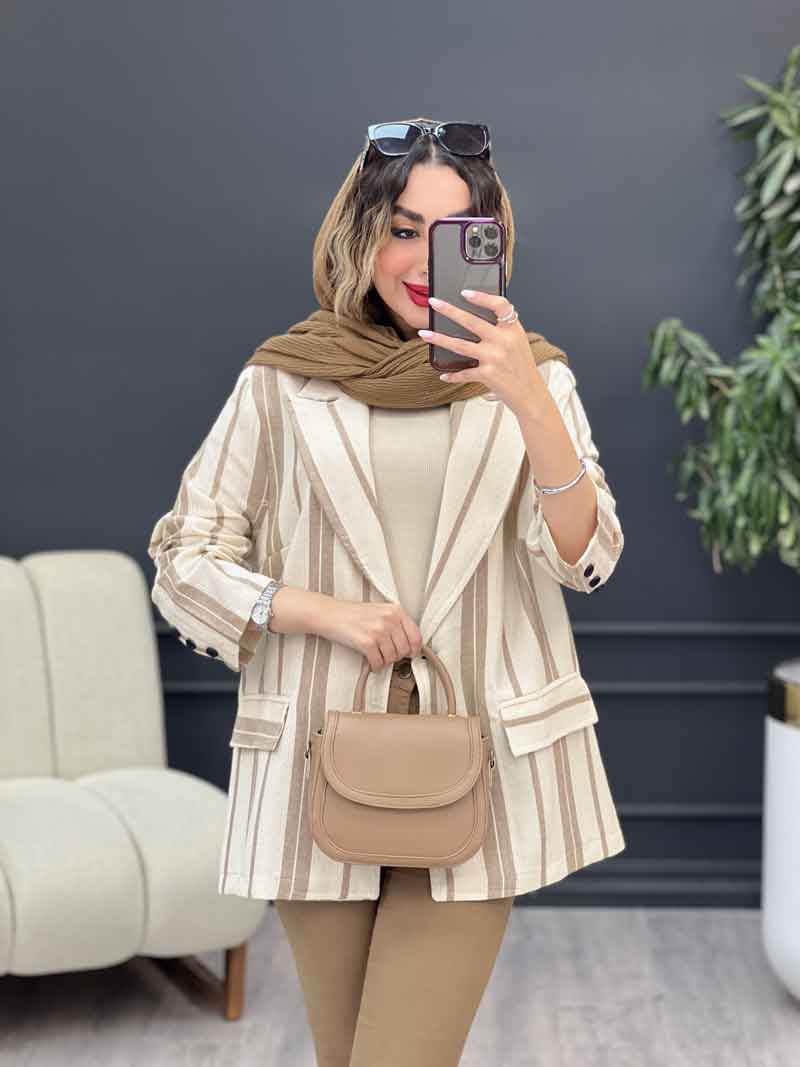 مانتو راه راه دو جیب نما تک دکمه کد 5225 مانتو راه راه دو جیب نما تک دکمه کد 5225