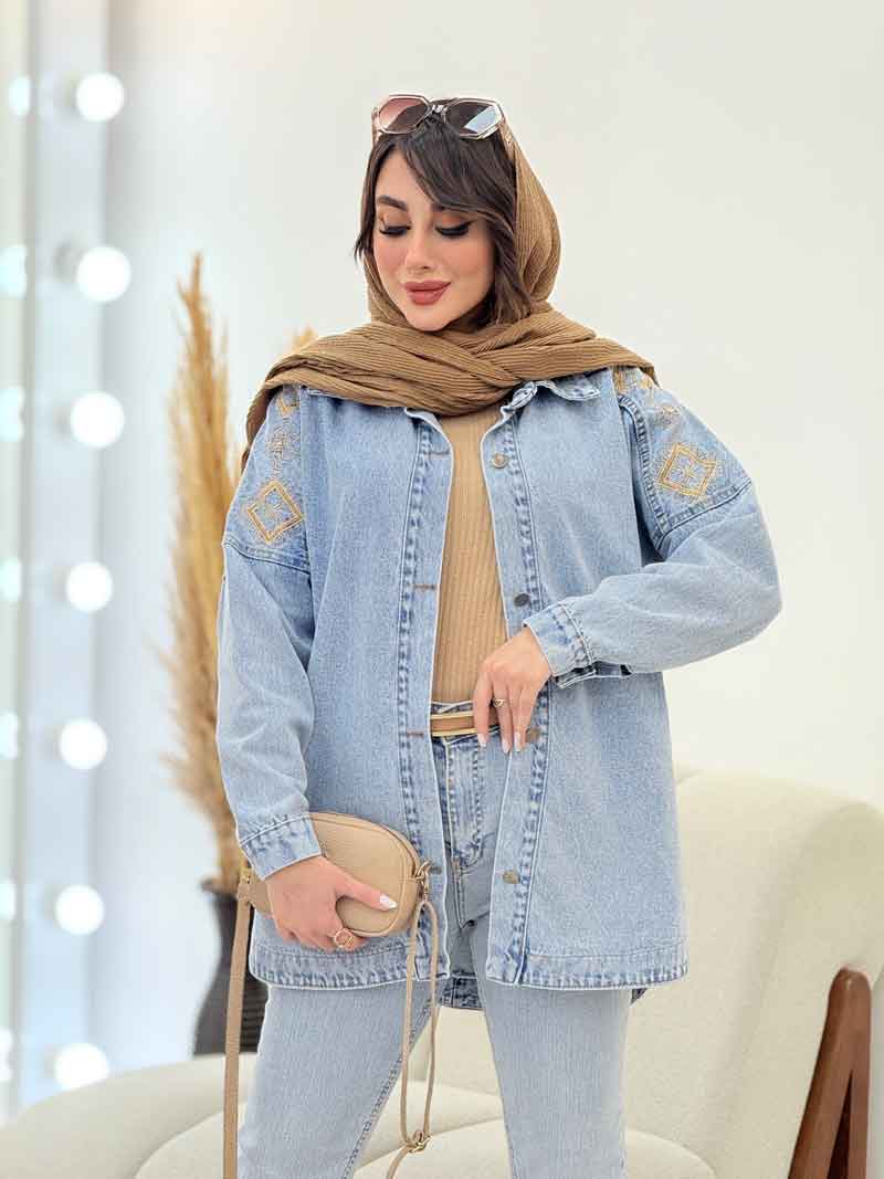 مانتو جین سرشانه گلدوزی کد 5871 مانتو جین سرشانه گلدوزی کد 5871