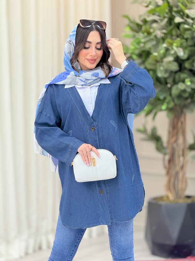 مانتو جین ترکیبی جلو دکمه کد 6609 مانتو جین ترکیبی جلو دکمه کد 6609