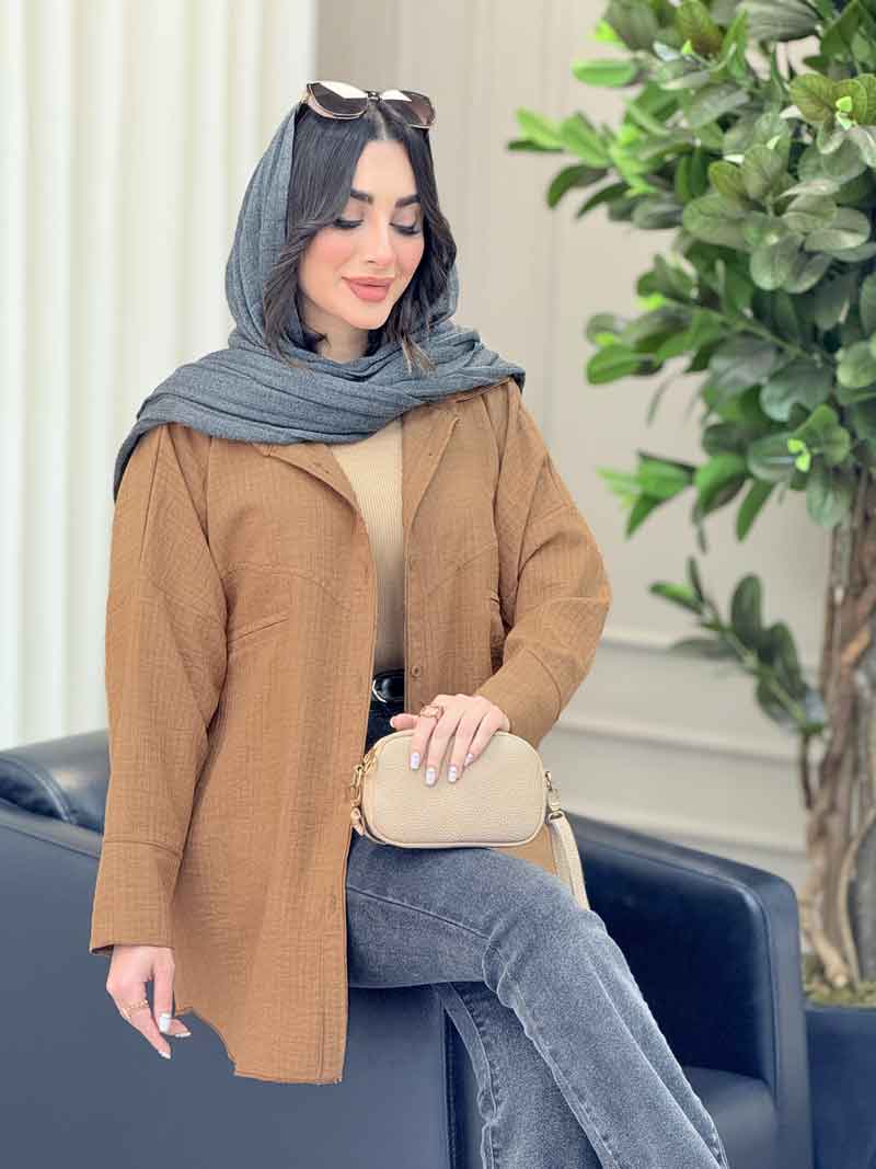 مانتو دو جیب نما پایین هلال کد 6453 مانتو دو جیب نما پایین هلال کد 6453