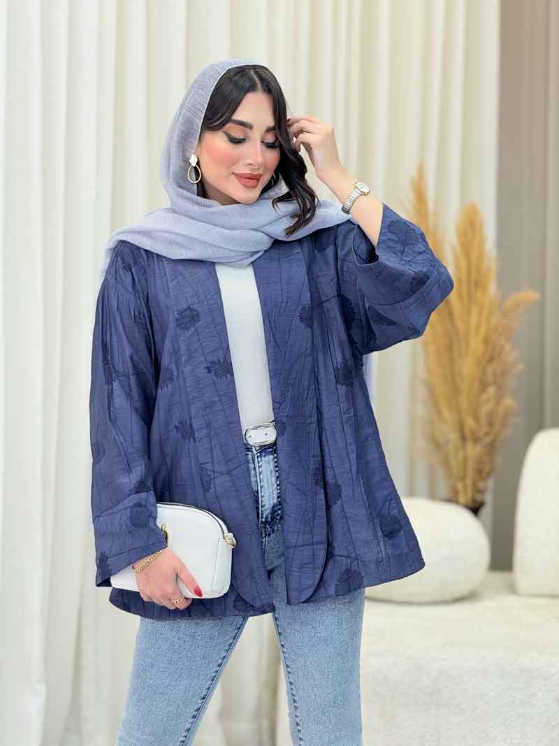 مانتو جلو باز پارمین کد 6660 مانتو جلو باز پارمین کد 6660