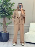 کت جلو دکمه