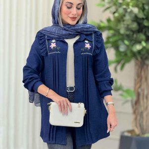 مانتو گلدوزی سرشانه چین کد 6845