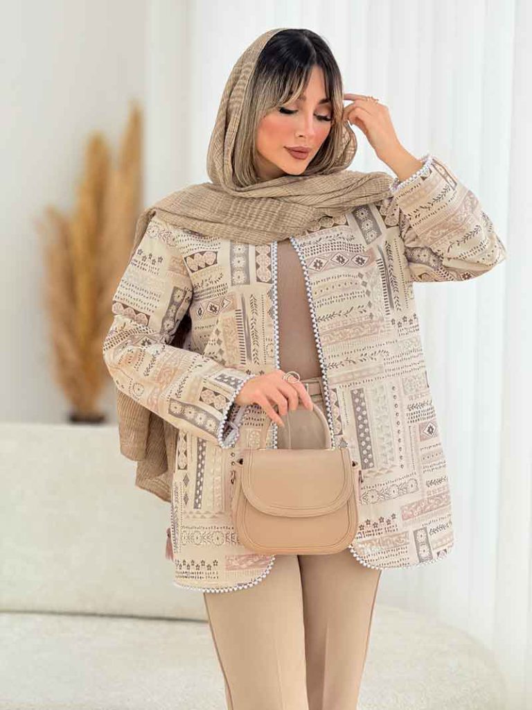 مانتو طرح دار مروارید دوزی کد 7636