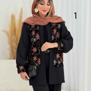 مانتو جلو باز طرح دار بارانا کد 7784