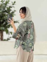 مانتو پانچ طرح گل کد 7917 - تصویر 9