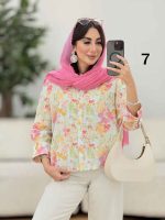 شومیز سرآستین دو دکمه طرح گل کد 8276 - تصویر 5